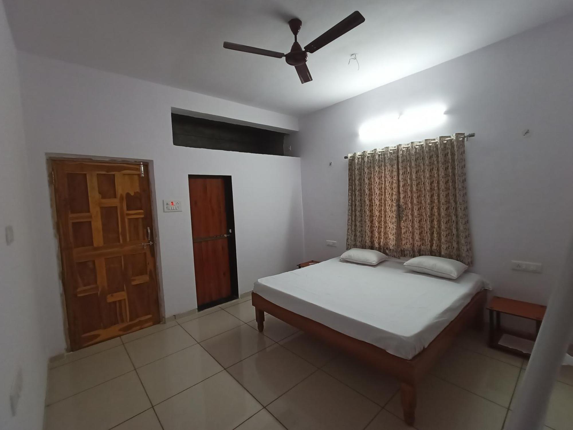 Green Valley Resort Thāl Екстериор снимка
